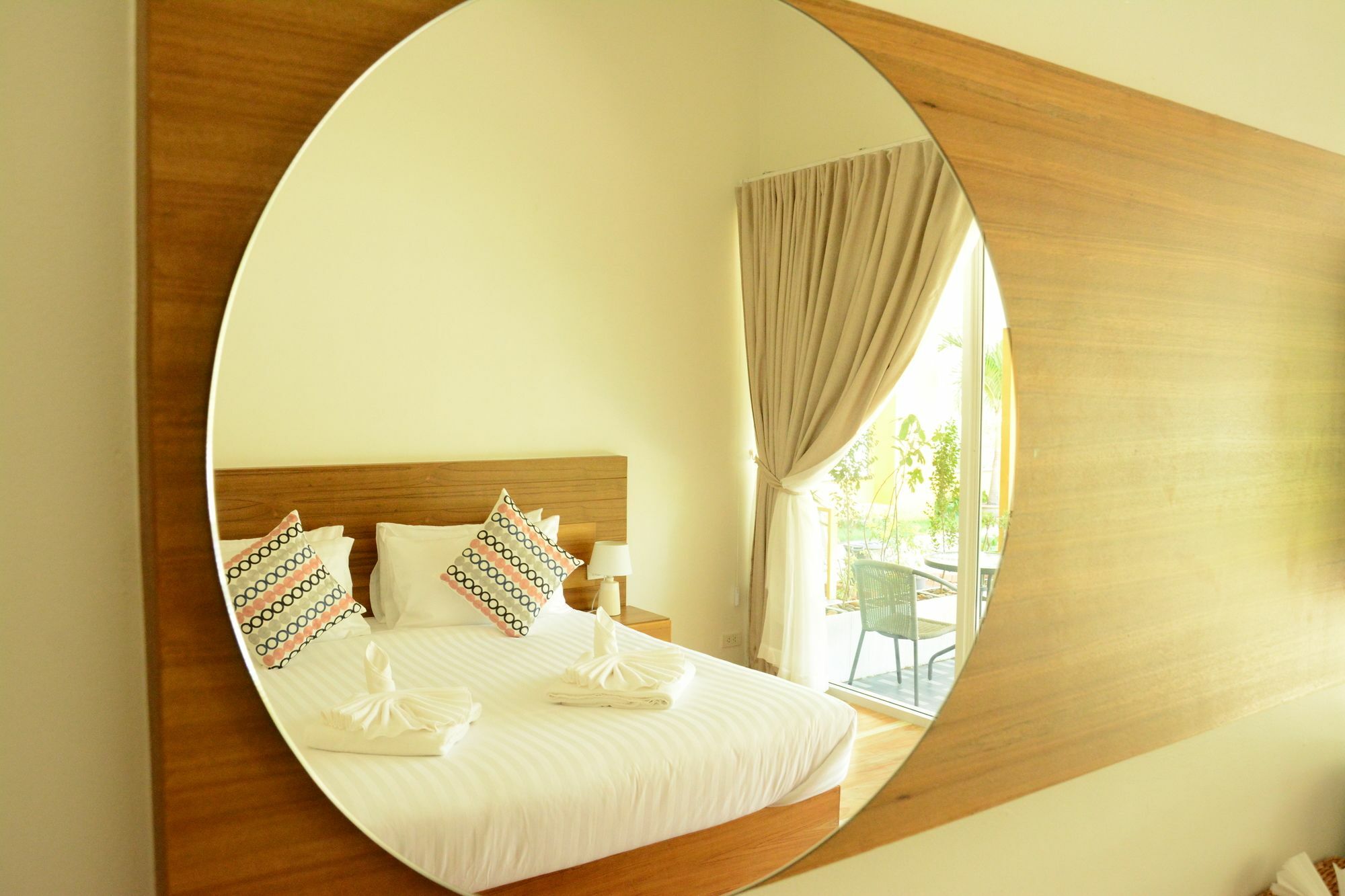 Jazz U Garden Resort Kata Beach  Zewnętrze zdjęcie